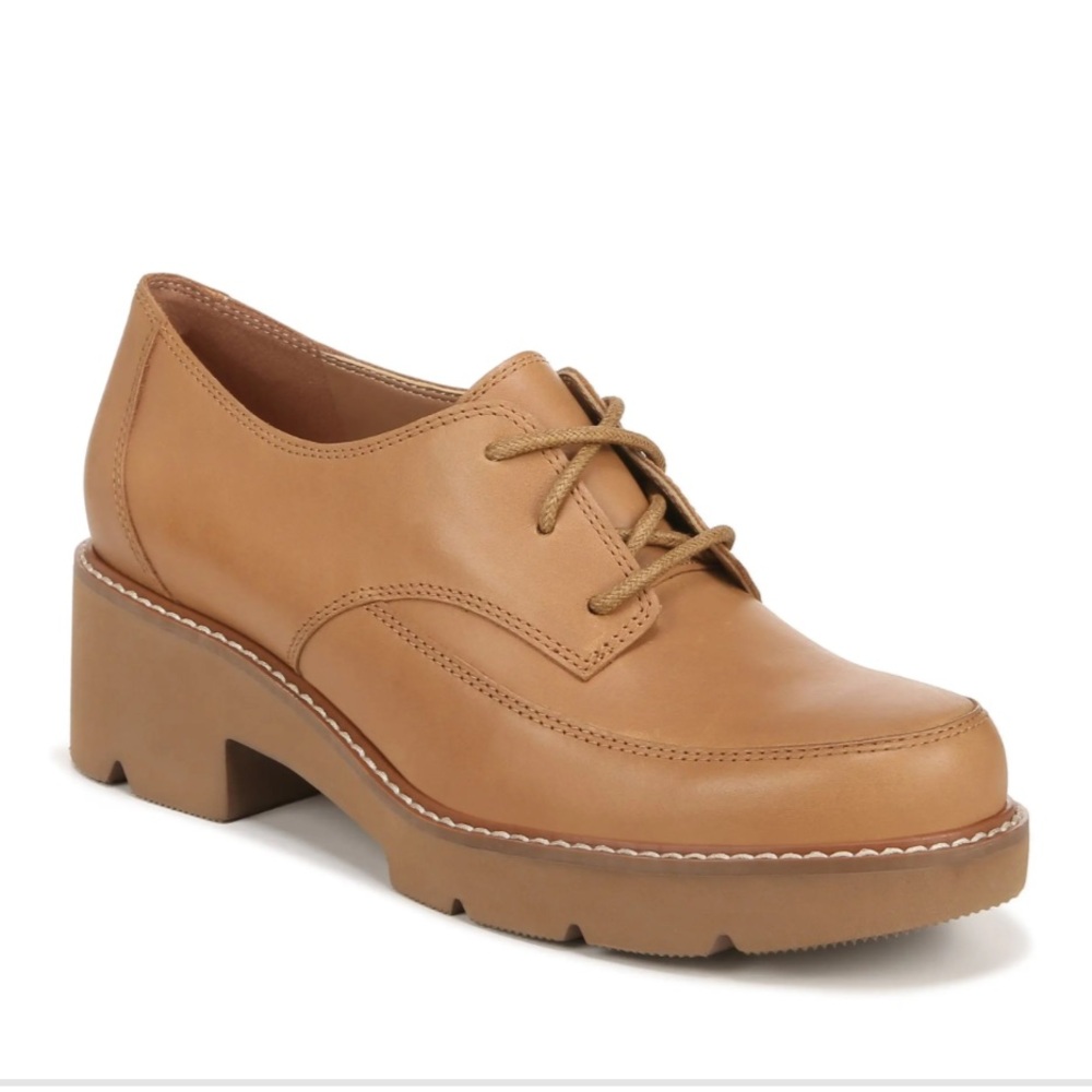 Naturalizer ‘Darry Lace’ in Toffee Brown NWOT